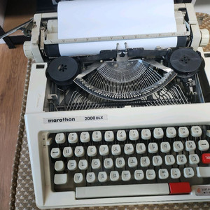 마라톤 한글타자기DLX-2000 이미지