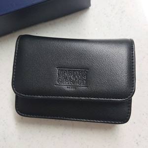 마리떼 클래식 로고 플랩 카드지갑 명함지갑