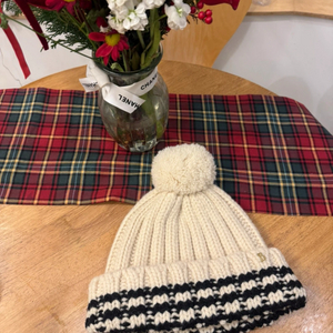 더바넷 폼폼 니트 비니 아이보리 울 100%