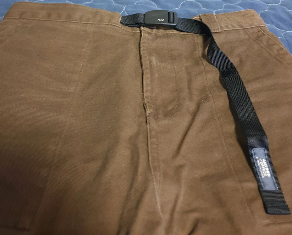 어나더오피스 by스왈로우라운지 벨크로 코튼팬츠 브라운 (30) 이미지