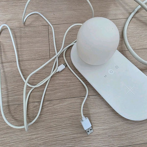 무선충전 스탠드 조명