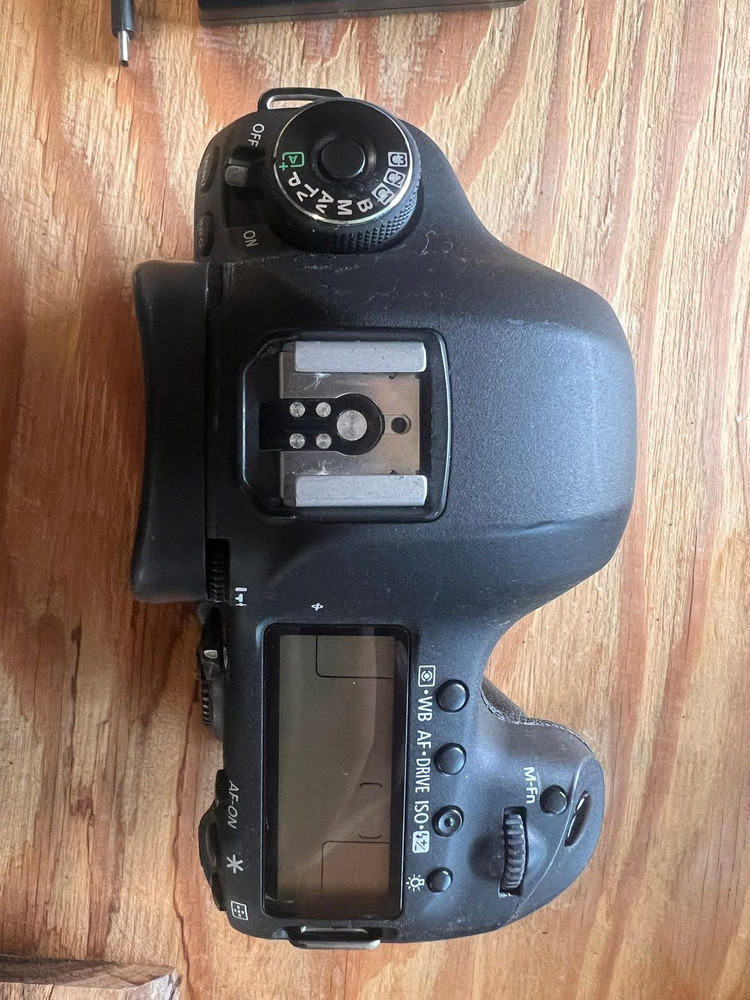캐논 5d mark3(오막삼)+EF 24-70mm F2.8 L(구계륵) 판매 이미지