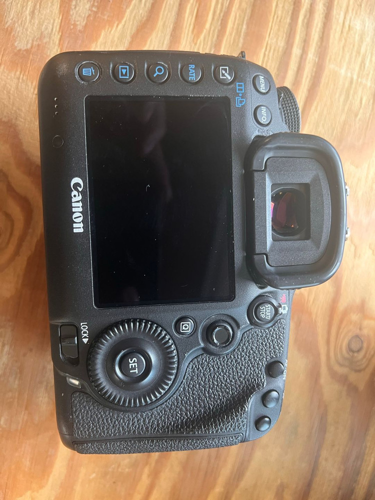 캐논 5d mark3(오막삼)+EF 24-70mm F2.8 L(구계륵) 판매 이미지