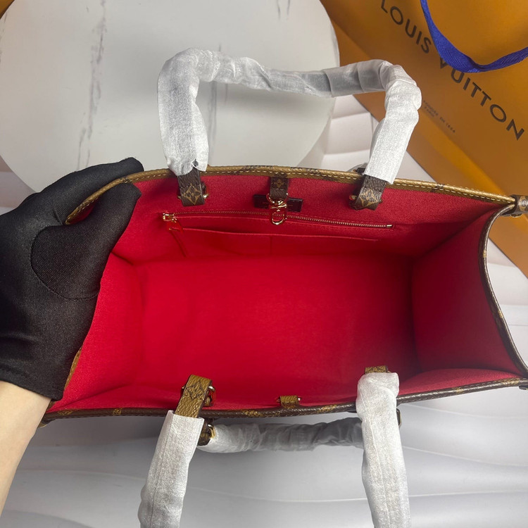 루이비통 온더고 모노그램 MM--7