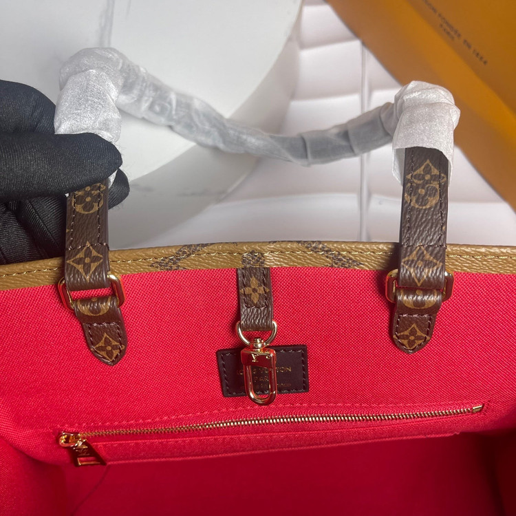 루이비통 온더고 모노그램 MM--6