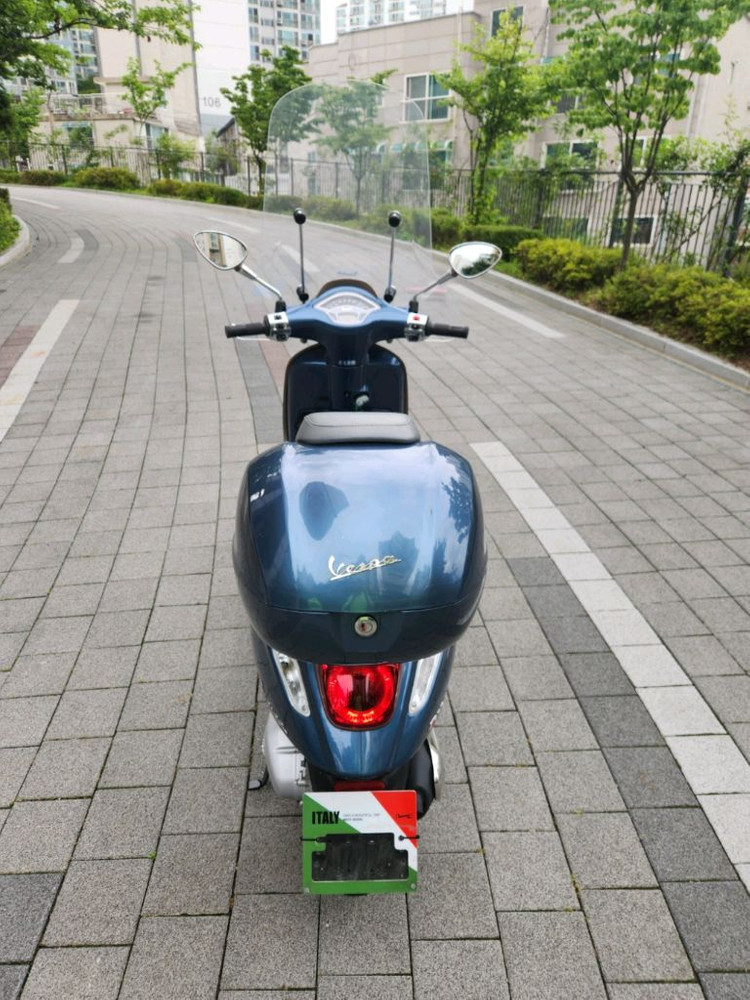 22년식 베스파 스프린트 신차급--3