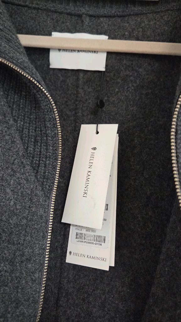 헬렌카민스키 케이프 판초 차콜 새상품--4