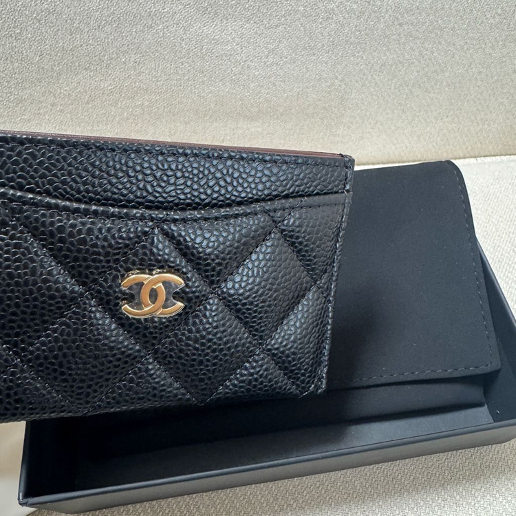 샤넬 클래식 캐비어 카드홀더 금장 내장칩 새제품--3