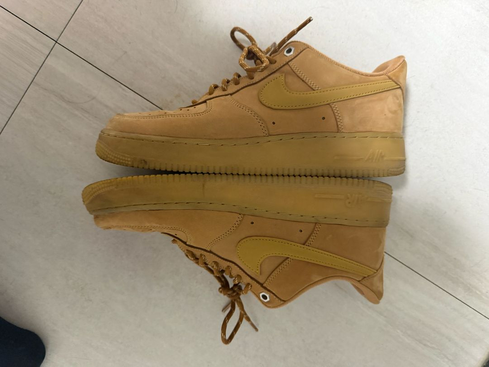 에어포스1 로우 된장 이미지