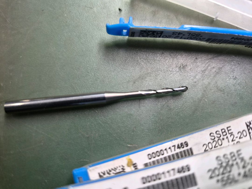 2파이 초경 롱 볼엔드밀 새상품--1