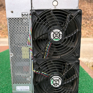 도지코인 채굴기 antminer L9 이미지