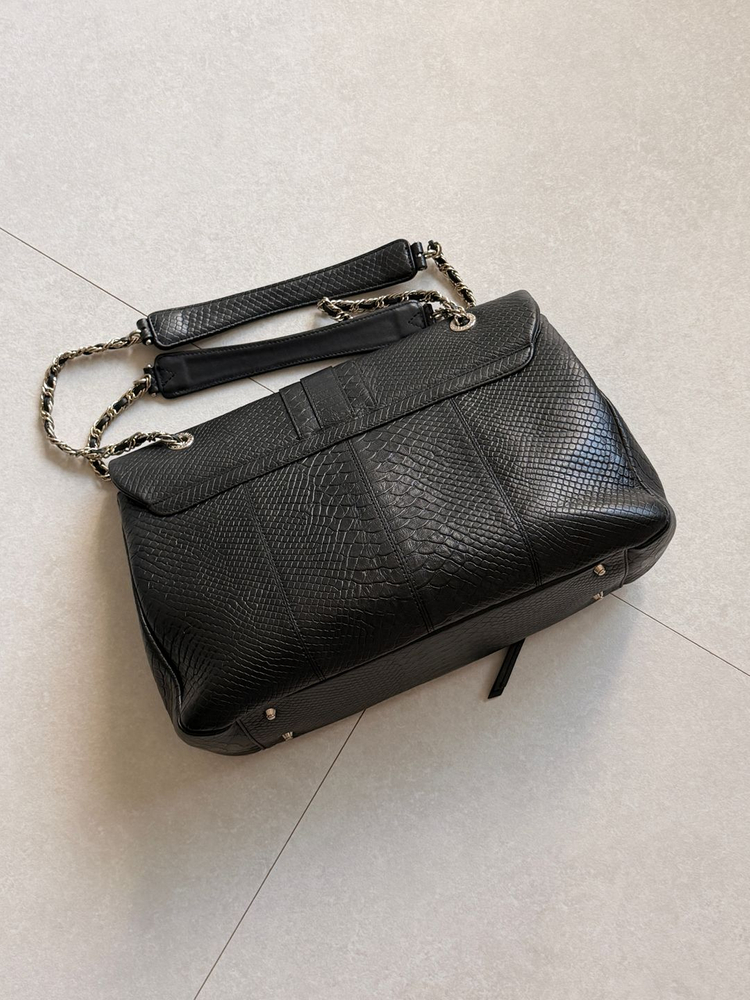 메트로시티, 쿠론 가방(핸드백, 숄더백)--1