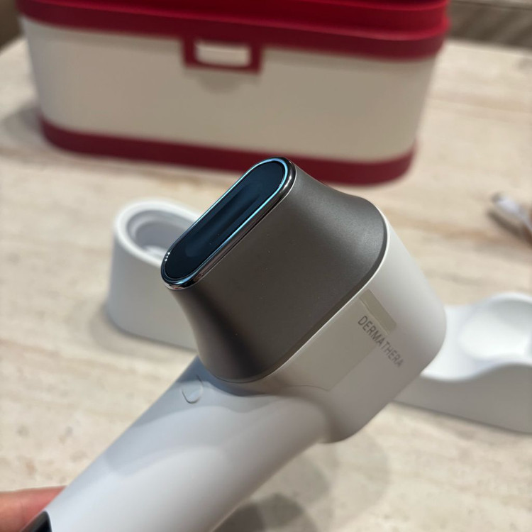 LG 프라엘 더마쎄라 BLQ1 풀박스 이미지