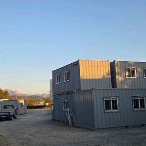 컨테이너. 최신품. 중고. 사고 팝니다