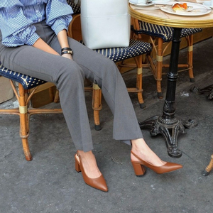 스타킹 포함 | 애장템 중고 스텔레토 오피스룩 구두 235size