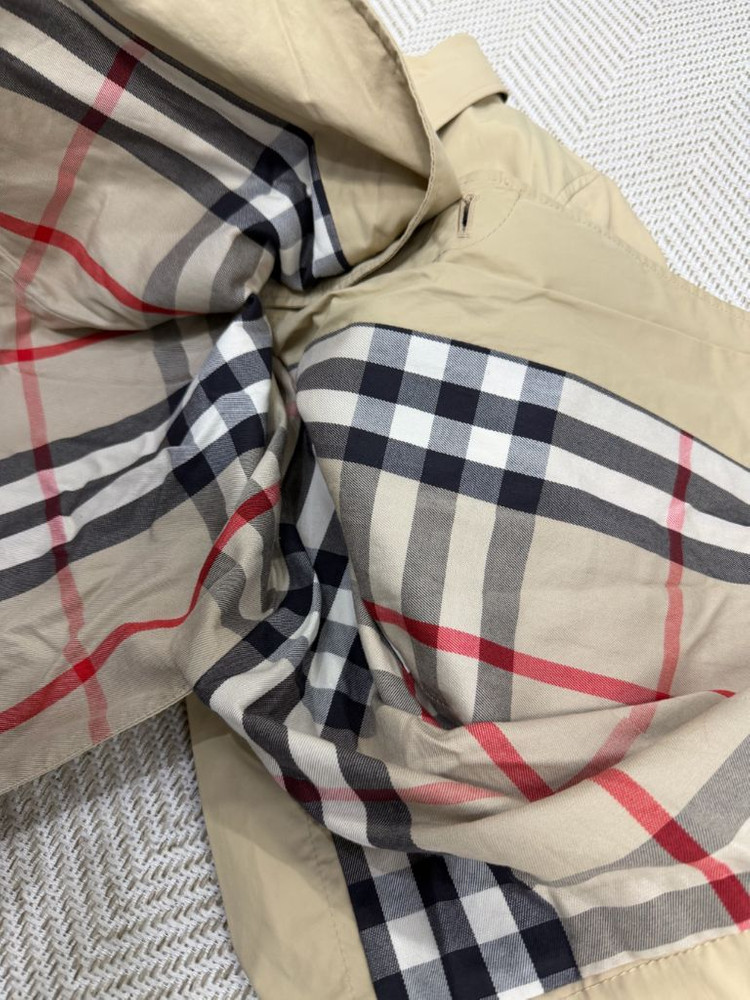 정품) 버버리 키즈 베이지 자켓 8Y--5