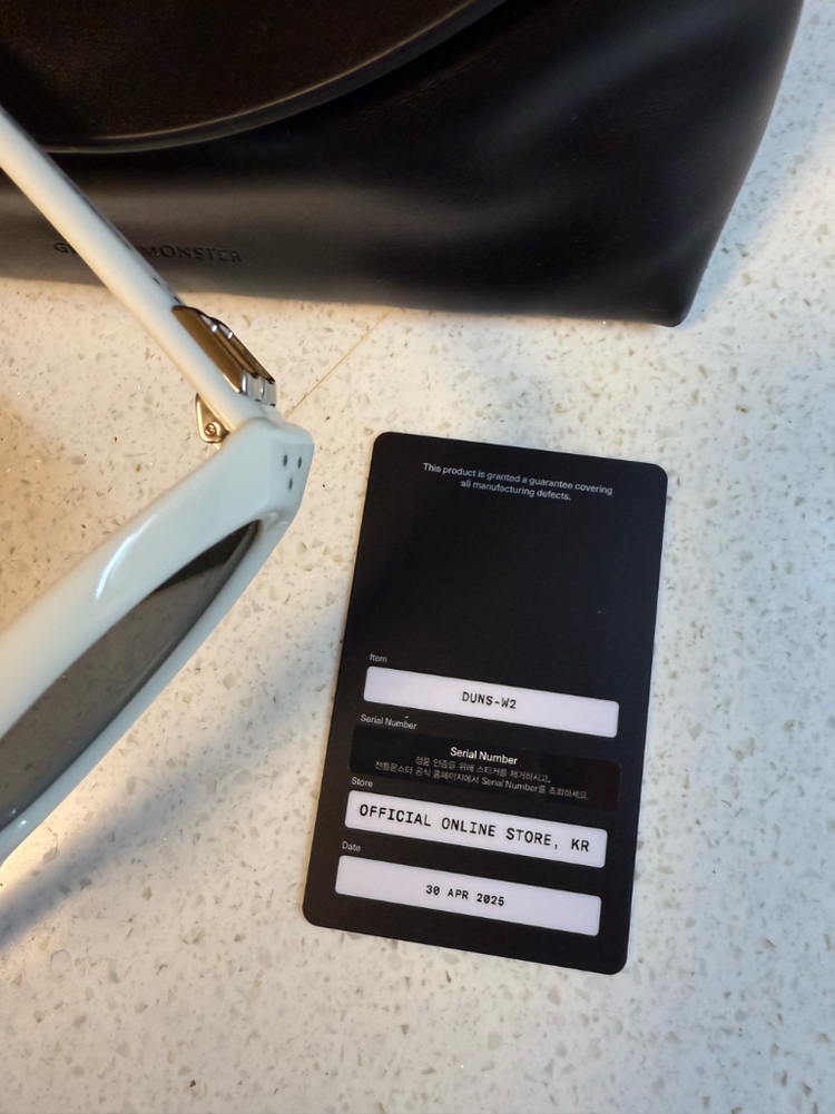 젠틀몬스터 던스 W2 화이트 선글라스 1회착용--4