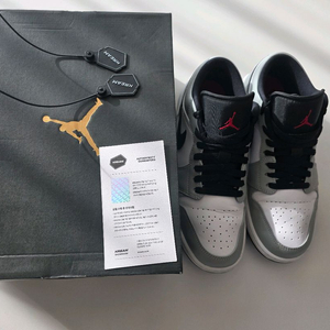 나이키 조던1 로우 라이트 스모크 그레이 275mm