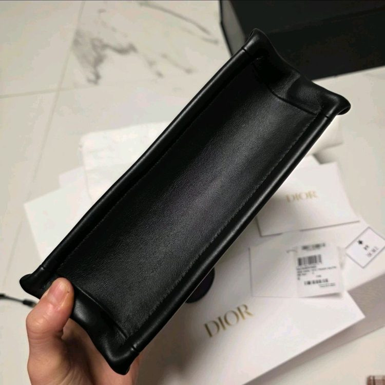 디올 북토트 미니 레더(블랙) 이미지