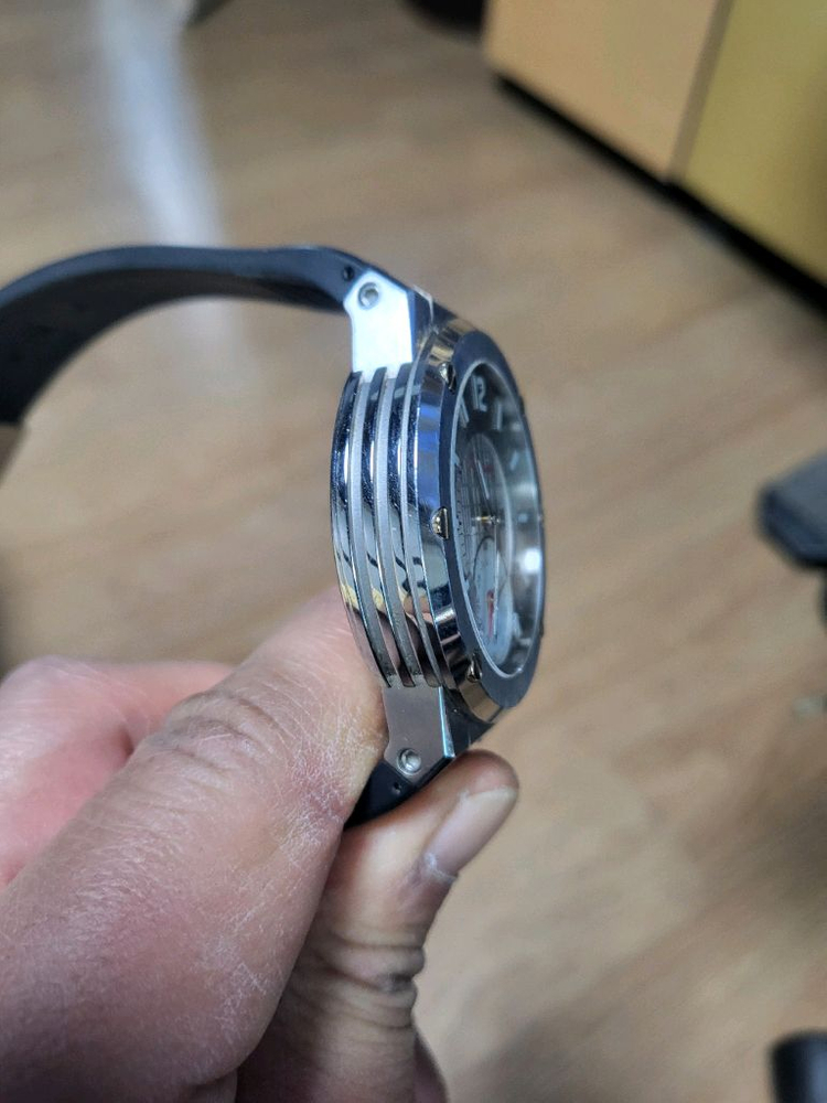 페레가모 F80 스마트워치--4