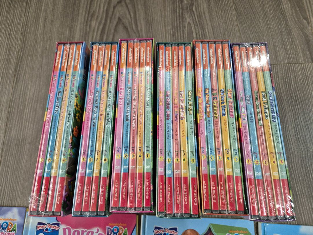 새상품 도라 익스플로러 1~6집, DVD일괄, 스토리 리더 세트, 잠수네,엄마표 영어,하은맘 이미지