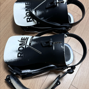 25/26 롬 카타나 AW 바인딩 M사이즈