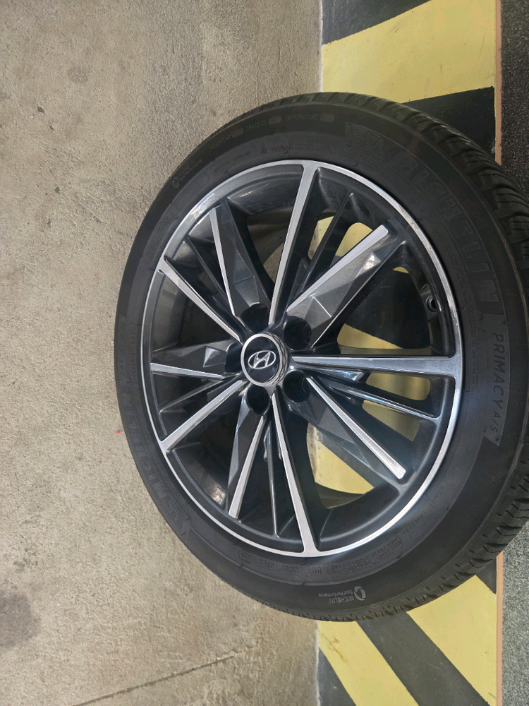 더뉴그랜져르블랑 18인치 휠타이어--5