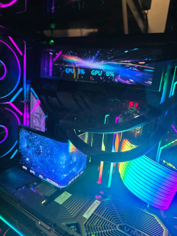 라이젠9 9950X3D X870E HERO 5090 익스트림 최고사양 감성본체 급매--8