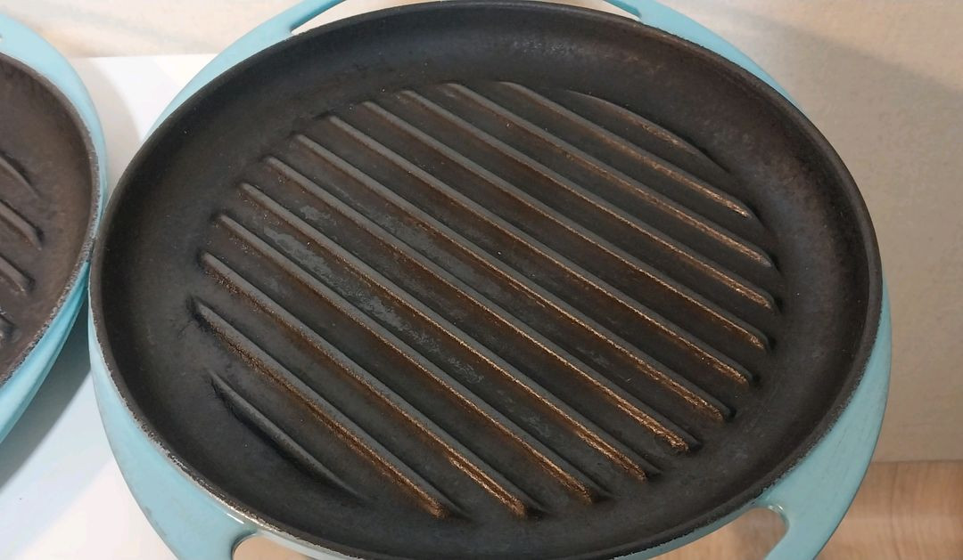 (중고)르크루제 스테이크 그릴팝니다.(2종)--3