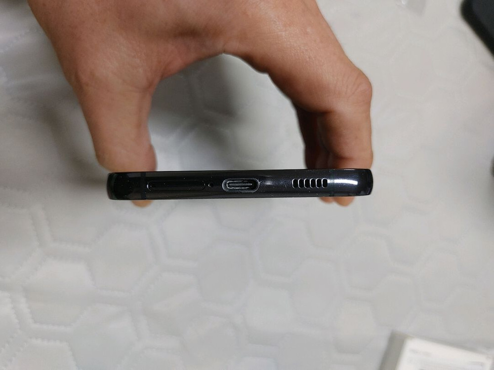 그냥 새폰 ㅡ 갤럭시 S22 플러스 256GB + 새케이스등--12