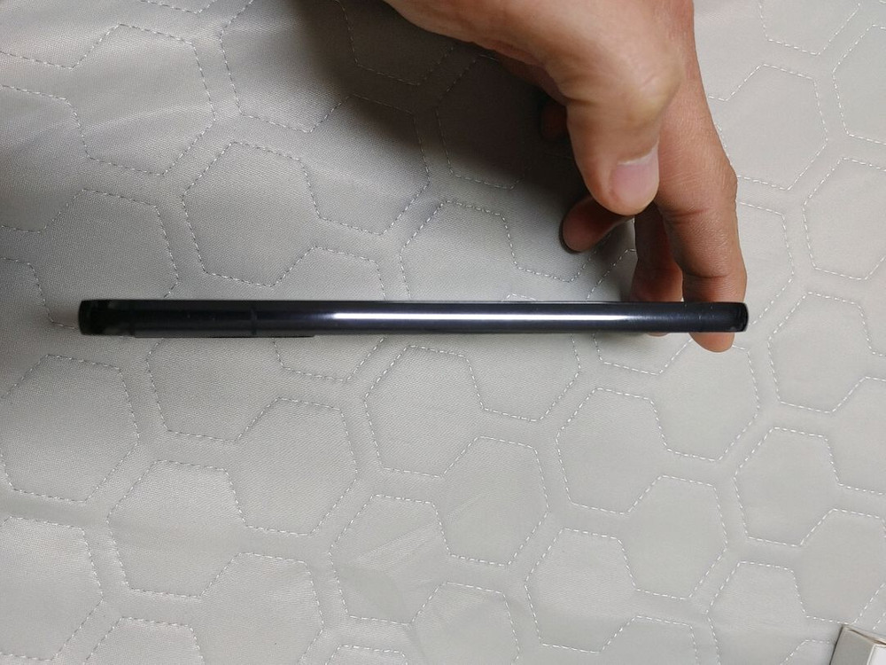 그냥 새폰 ㅡ 갤럭시 S22 플러스 256GB + 새케이스등--6