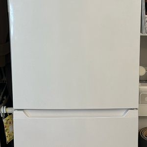 캐리어 2도어 냉장고 (335L, 상냉장 하냉동) 화이트