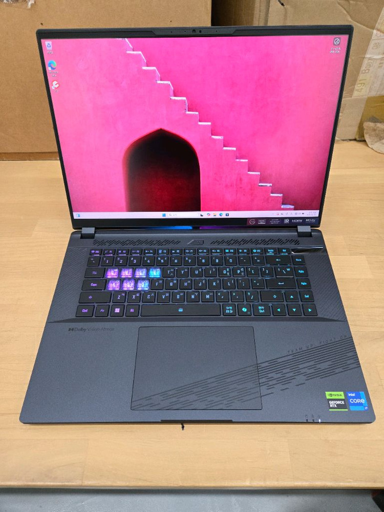 기가바이트 어로스 16X 게이밍 노트북 판매합니다 이미지