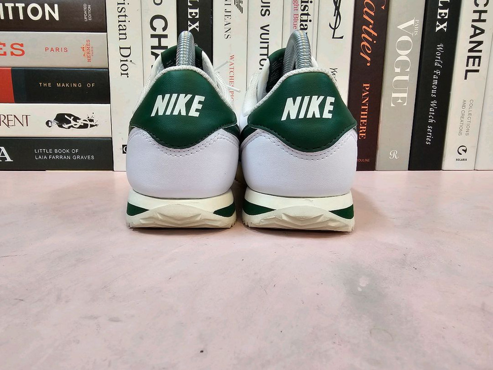 나이키 코르테즈 여성 스니커즈 운동화 240--4