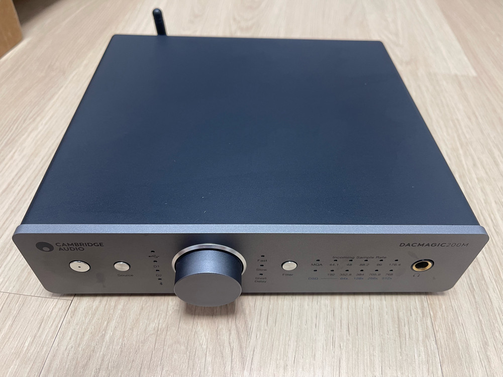 캠브리지오디오 dacmagic 200M 판매합니다.--2