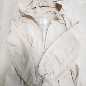 슈슈앤크라 바람막이 4y