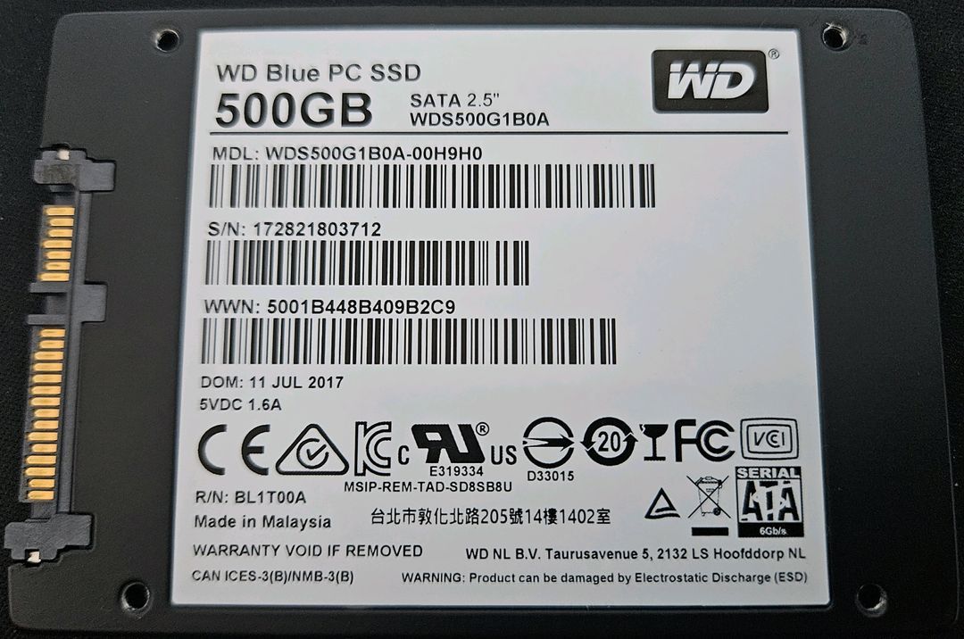 WD Blue SSD 500GB 사용량 적은 것 팝니다.--1