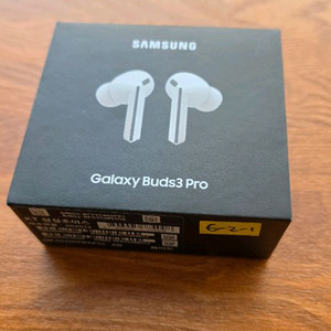 갤럭시 버즈3 프로 (화이트)