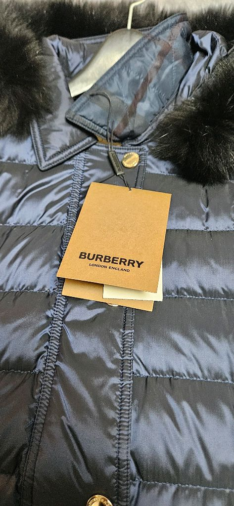 버버리 애쉬무어 패딩 이미지