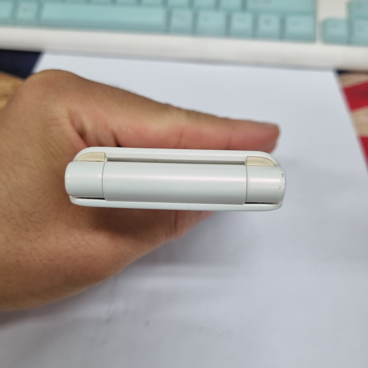 갤럭시폴더2 화이트 자급제 중고폰 공부폰 자녀폰 효도폰 어르신폰 공신폰 202734--3