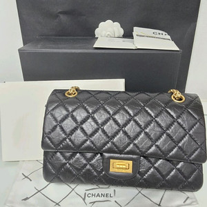 샤넬 빈티지 2.55 미듐 블랙 플랩백 A37586 이미지