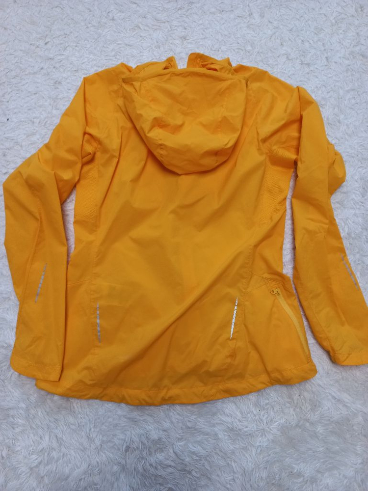 아크테릭스 바람막이 넬슨한글택 정품! 여자M사이즈55~66! 최상급!깨끗함! 이미지