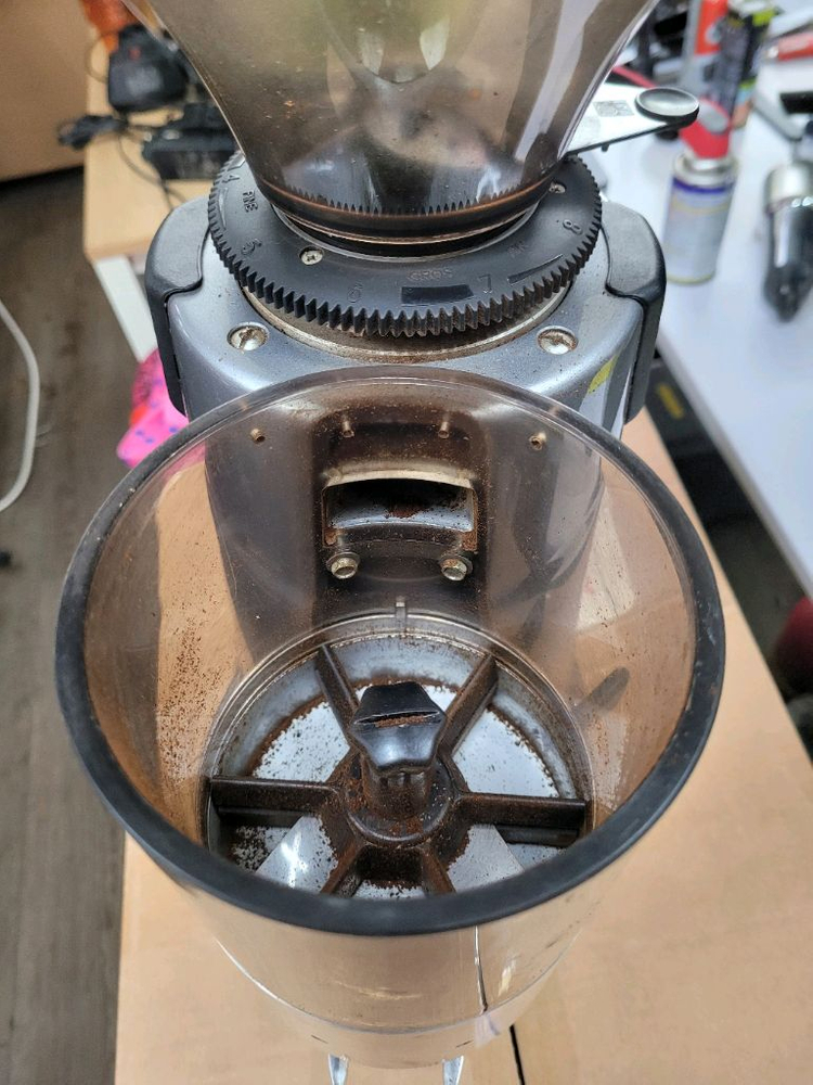 스칼라 커피그라인더 이미지