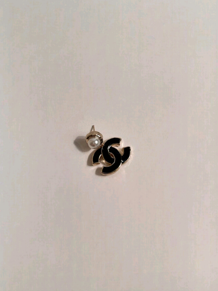 블랙 딸랑 귀걸이(새상품)--3