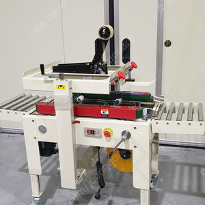 박스테이핑기계 테이핑기 박스포장기 제함기 박스태이핑기 카톤실러