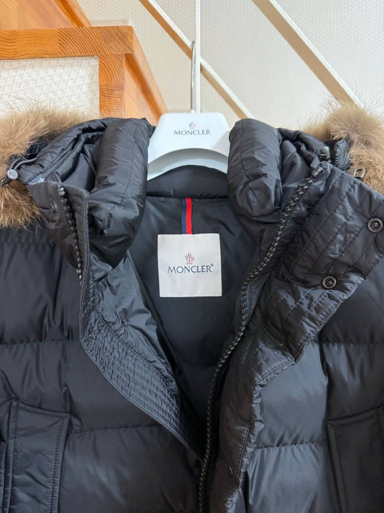 [3] 23 / 24 몽클레어 클루니 Cluny 패딩 블랙 매장판 새상품--3