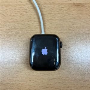 애플워치7 스테인리스 셀룰러 41미리 블랙 부품용 팝니다