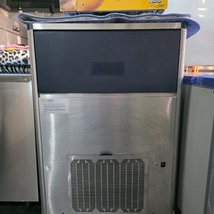 카페사용(네오트)110키로 제빙기 판매합니다