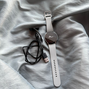 삼성 갤럭시 워치6 기본형 44mm 실버 LTE(skt)