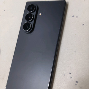 폴드7 512기가 As기간 많이 남아있습니다